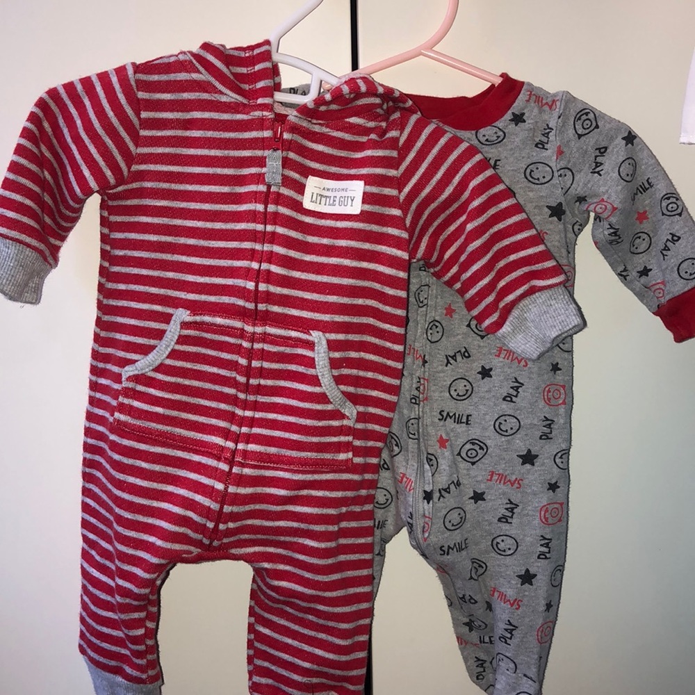 Zipper onesies
